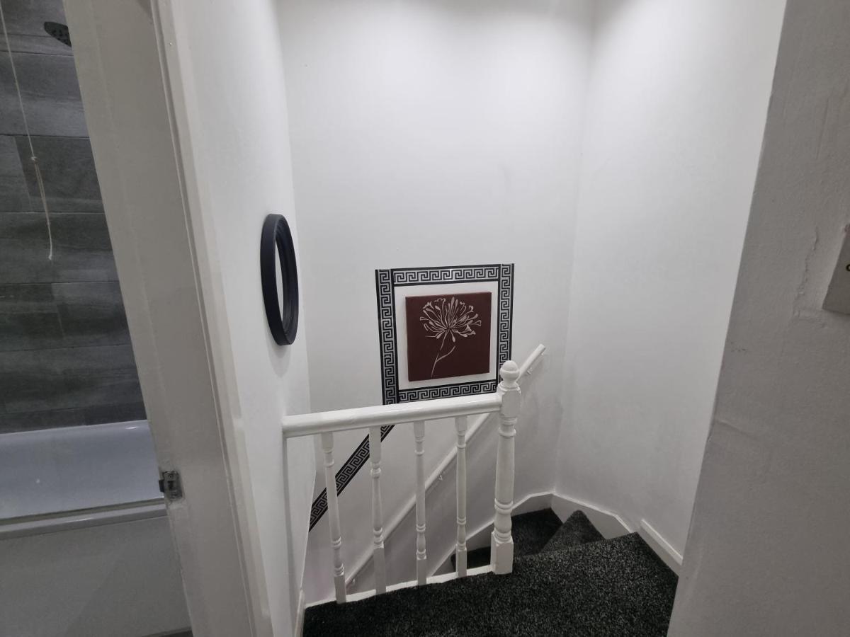 *A!S* Setup For Your Most Amazing Relaxed Stay + Free Parking + Free Fast Wifi * Leeds (West Yorkshire) Exterior foto